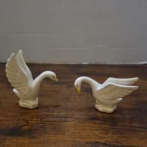 Elegant Cream Swan Figurines